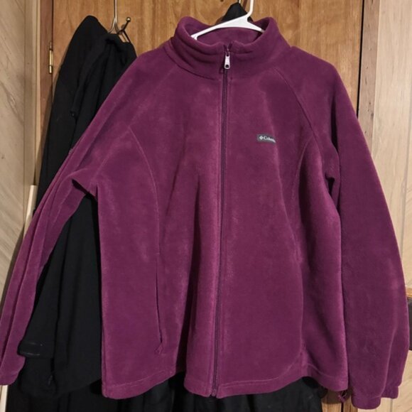Columbia Women's Purple Jacket - Picture 2 of 4